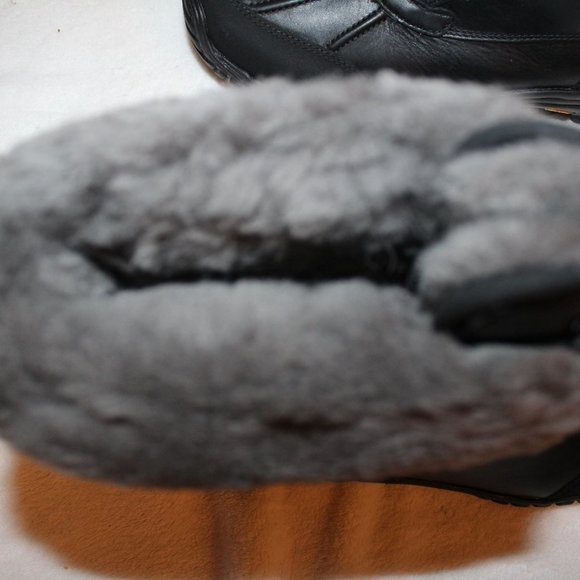 NEW UGG ADIRONDACK WATERPROOF LEATHER SNOW BOOTS - Picture 4 of 9